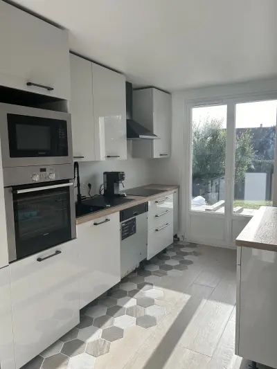 Cuisine contemporaine rénovée — photo 4